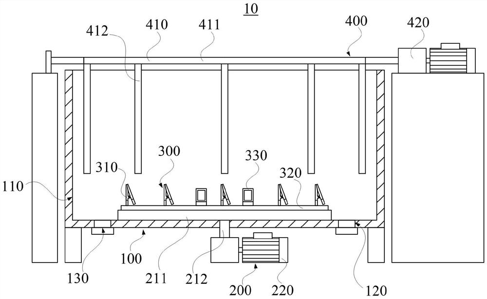 Circuit board soaking device and circuit board processing equipment