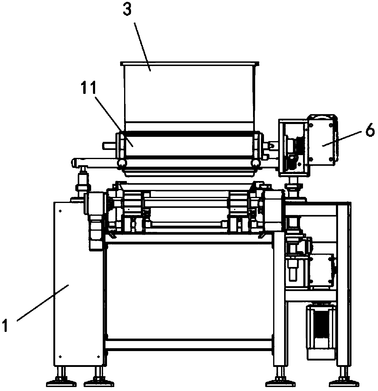 Automatic steel pipe bundling device for building construction