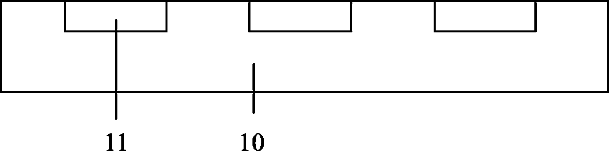 Micron-scale LED display device achieving light effect extraction and color conversion and manufacturing method