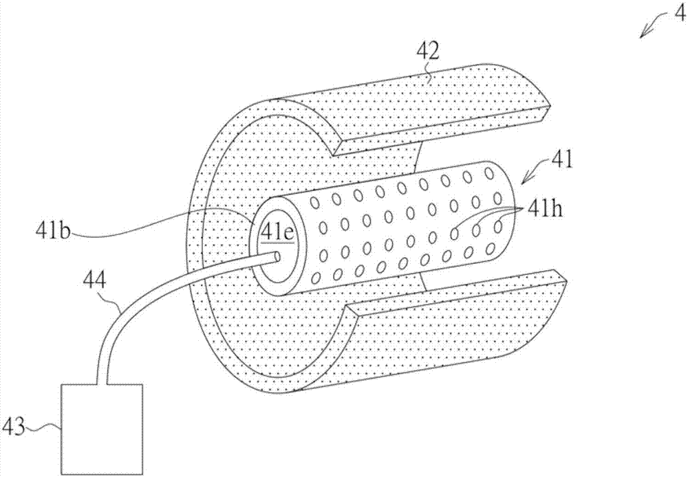 Liquid removing equipment and liquid removing method