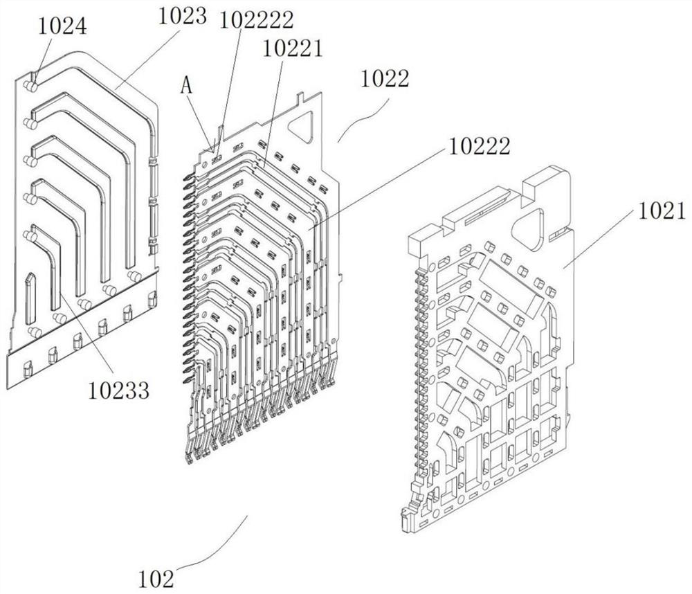 Connector and connector assembly using same