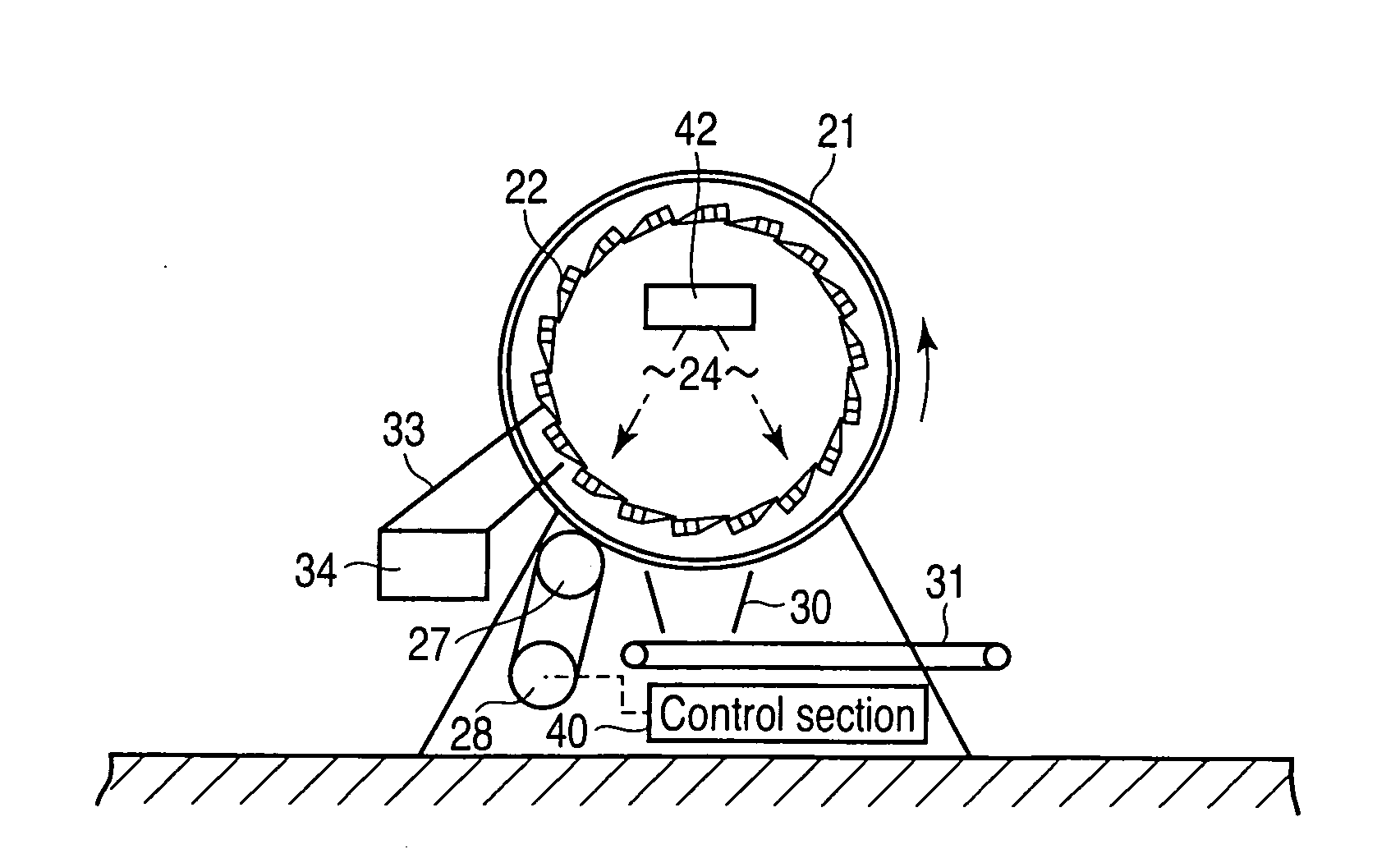 Paper sheet discriminating apparatus, paper sheet processing apparatus, and paper sheet discriminating method