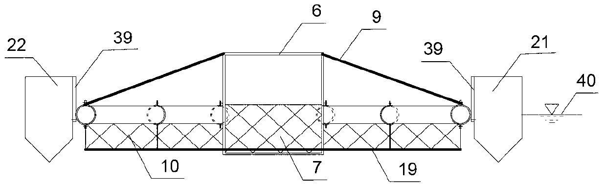 Automatic water floating object collecting device