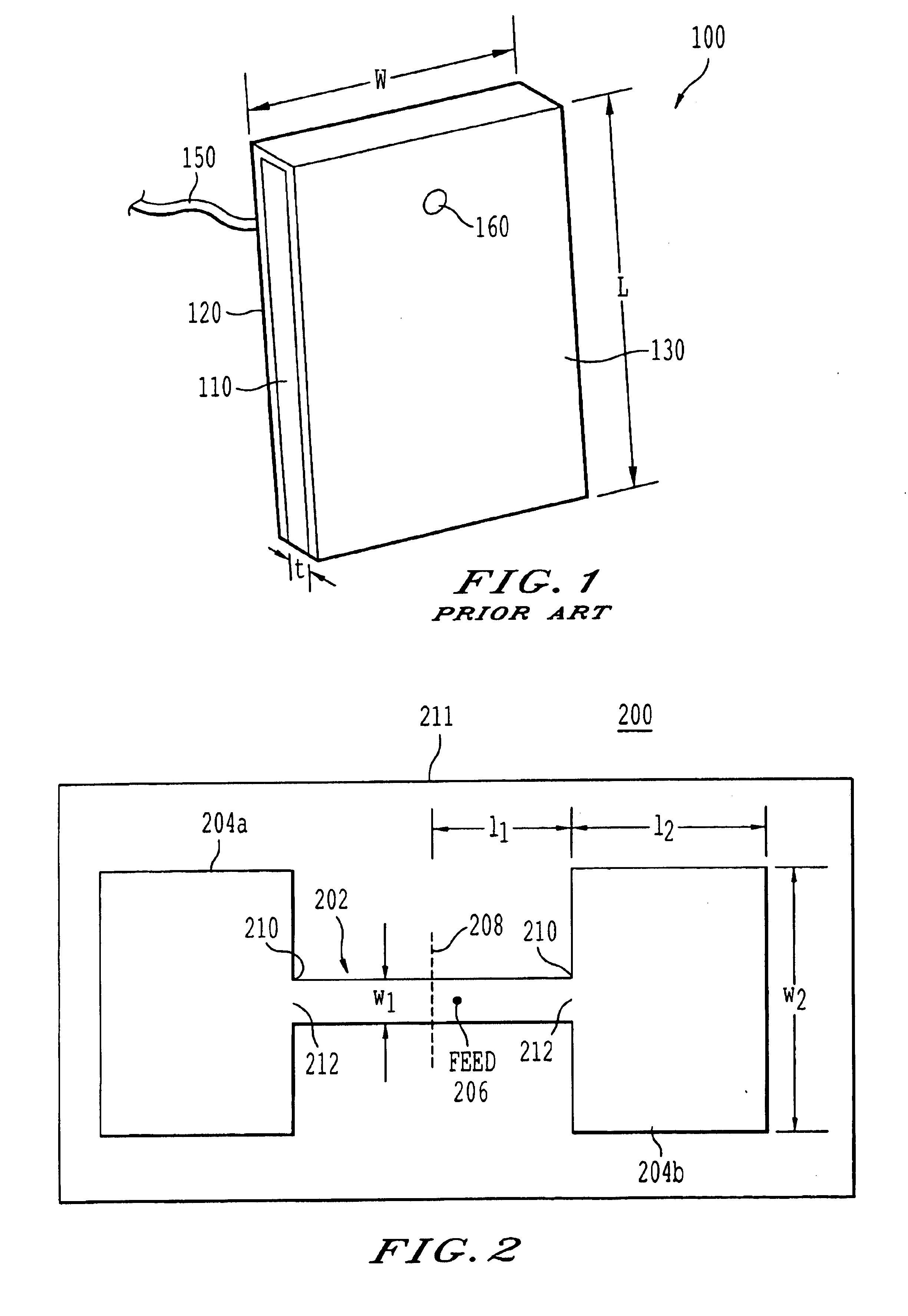 Microstrip antenna employing width discontinuities