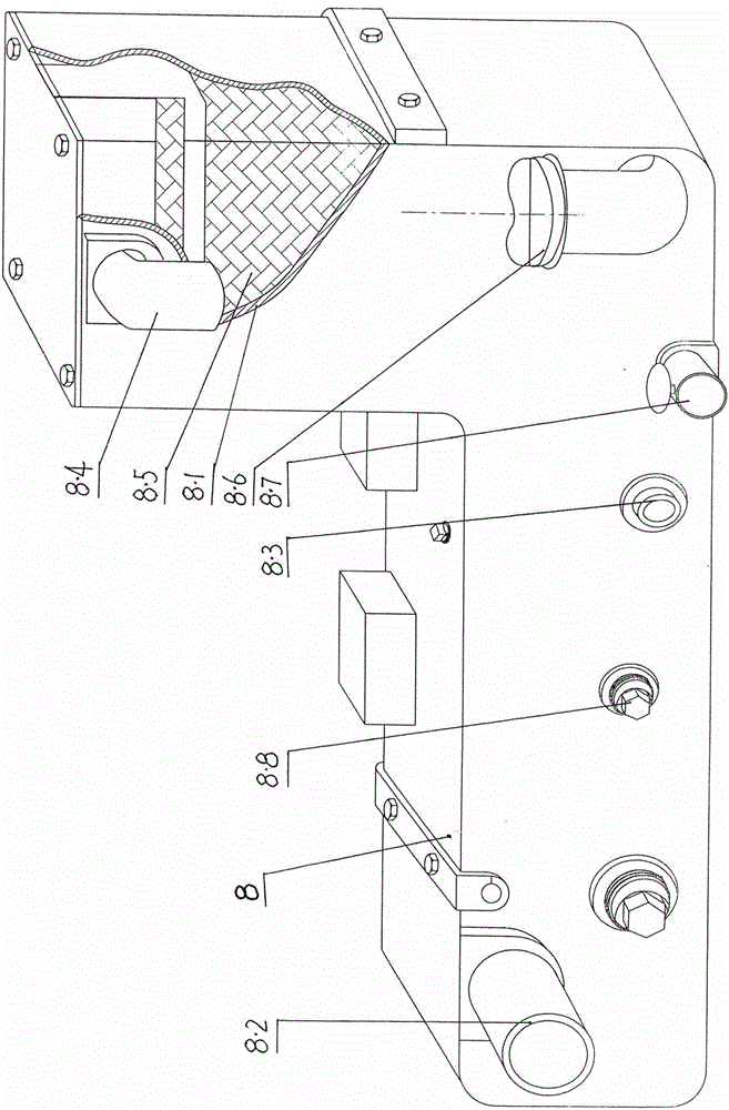 Vacuum self-sucking pump with suction aid mechanism