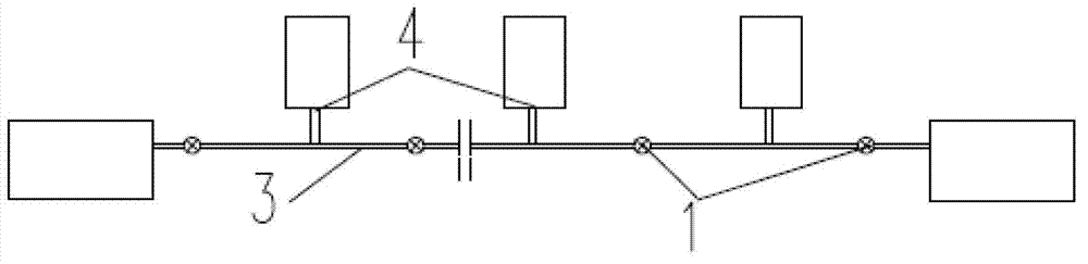 One-way pressure supplementing tower used for water conveying system