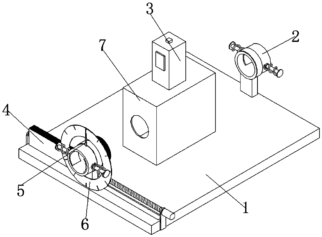 Multi-angle pesticide residue laser detection device for cucumber