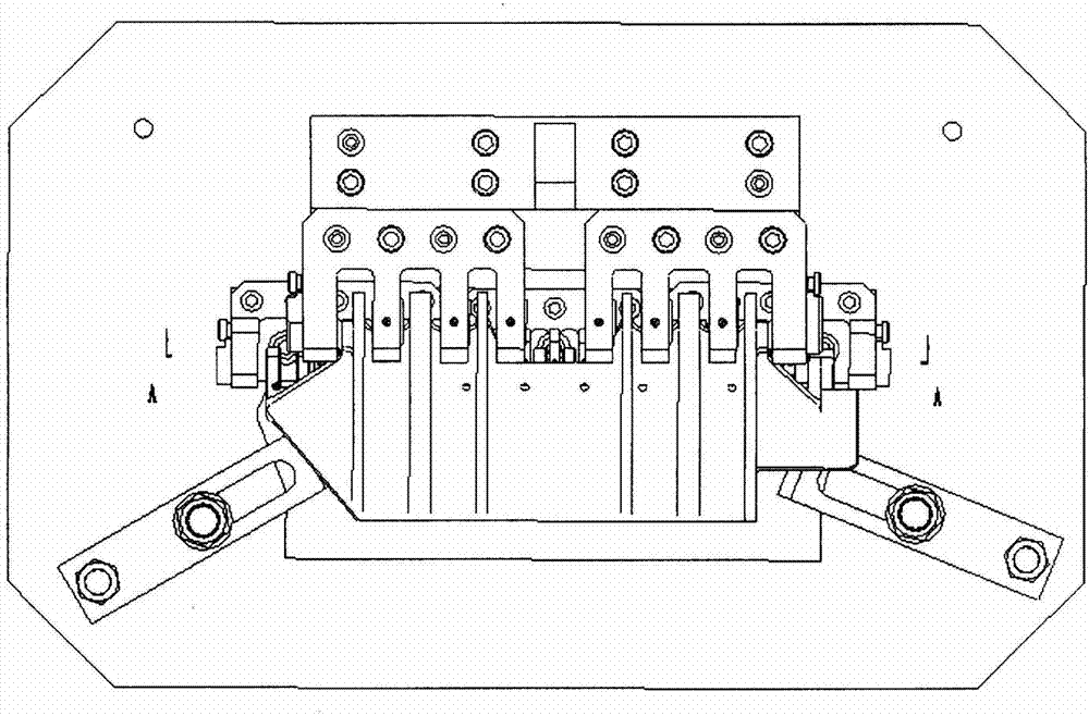 Processing method for holes in multi-lug-plate parts with dense spaces