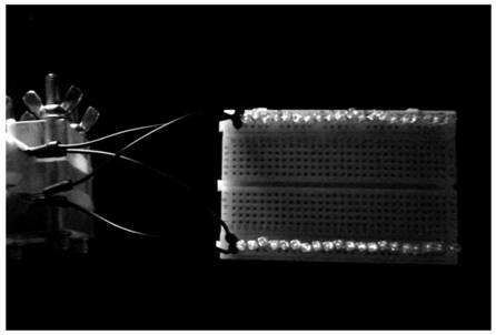 A nanoparticle with grain boundaries, its preparation method and use