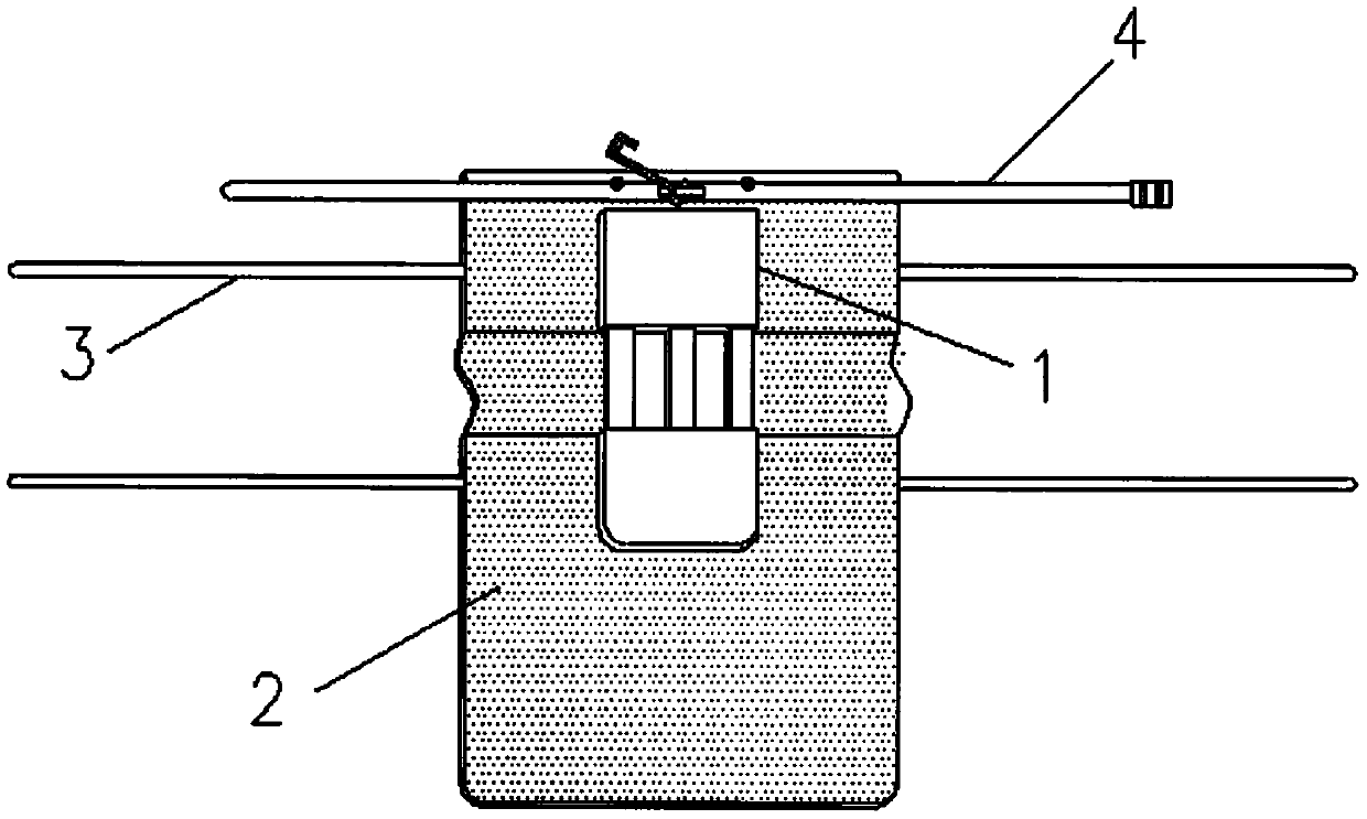 First-aid quick bandage-fixing device for destructive injury of limbs and open fractures