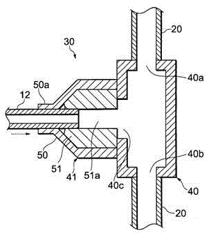 Blood purification apparatus with detachable line