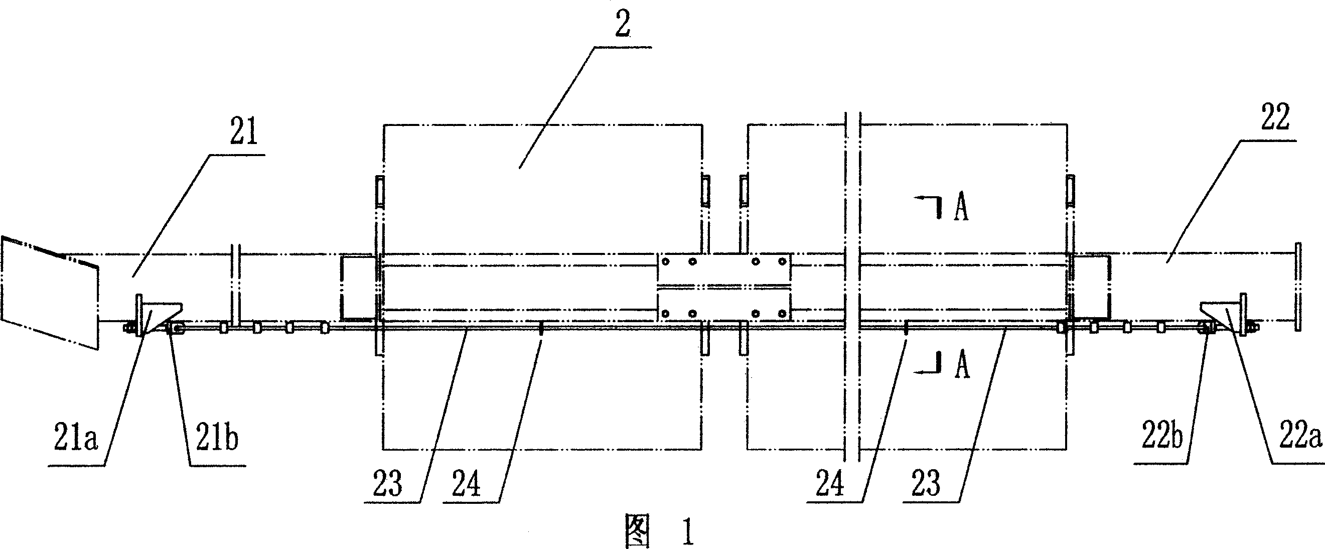 Drum core bend preventing device of barrel fluffer