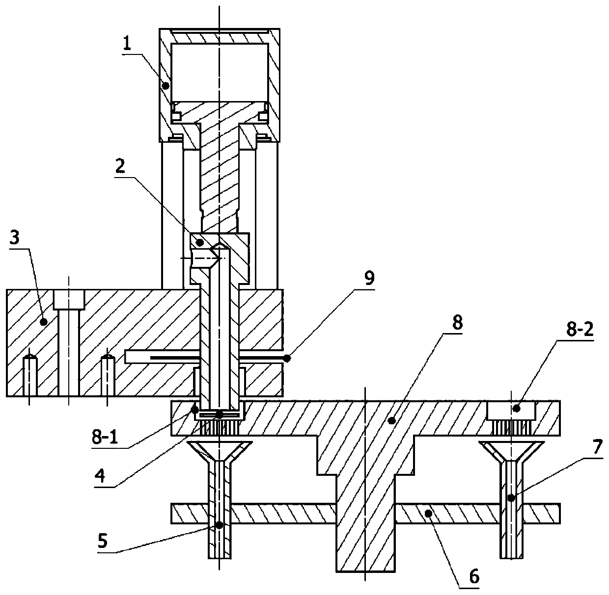 Automatic preparation device and method for composite honeycomb silencing cap blank