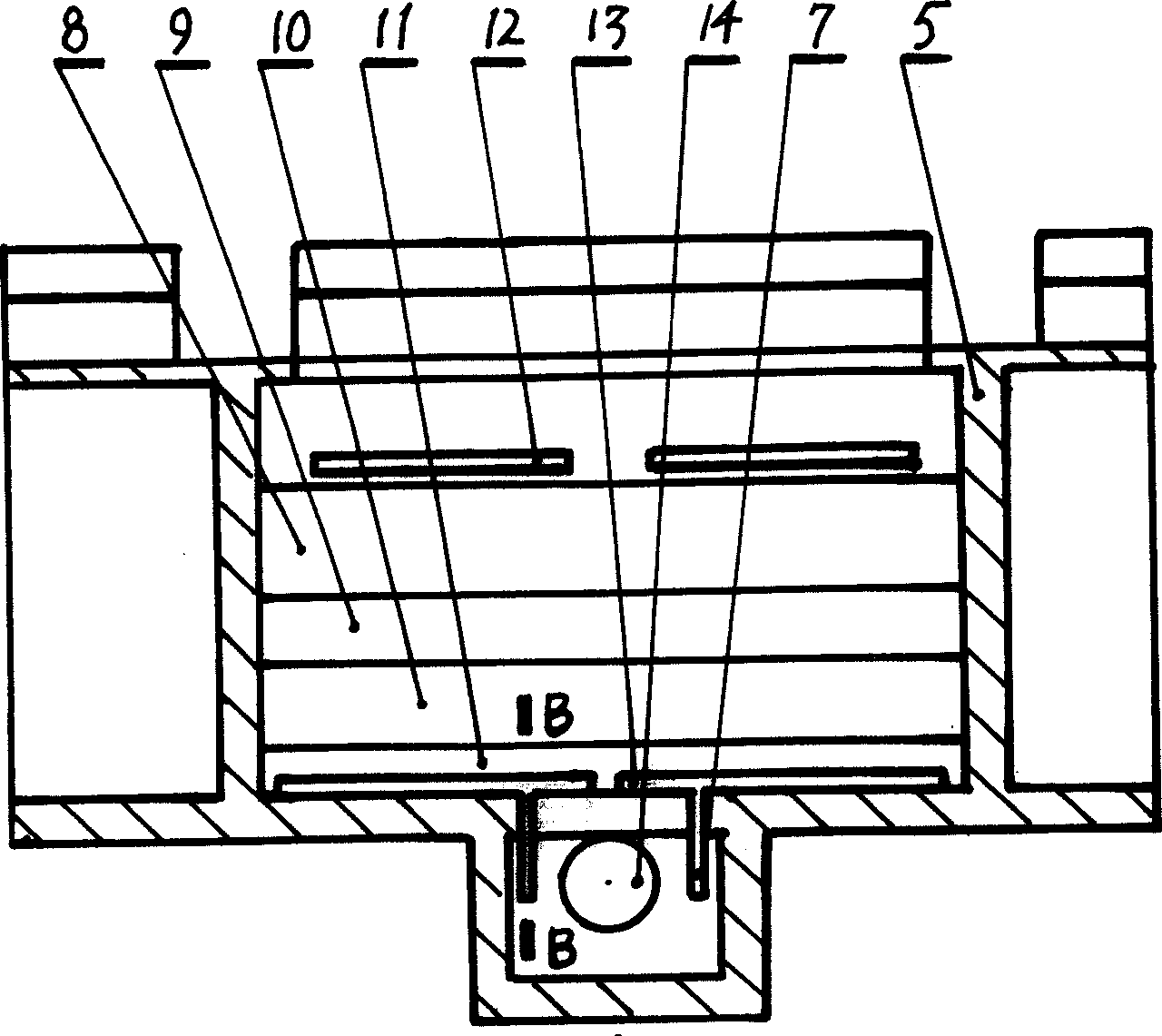 Tilting plate type filtering pool