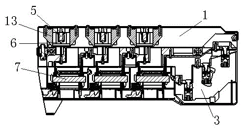 A connection method and device for the incoming and outgoing lines of a low-voltage cable branch box