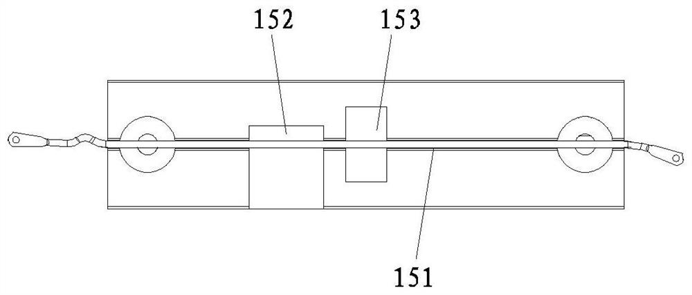 A feeding device for automatically arranging umbrella ribs