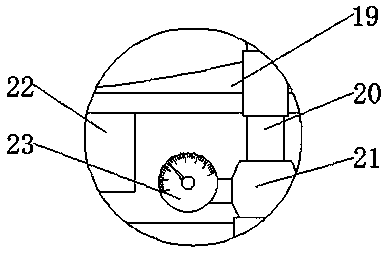 Perfume low-pressure distillation method