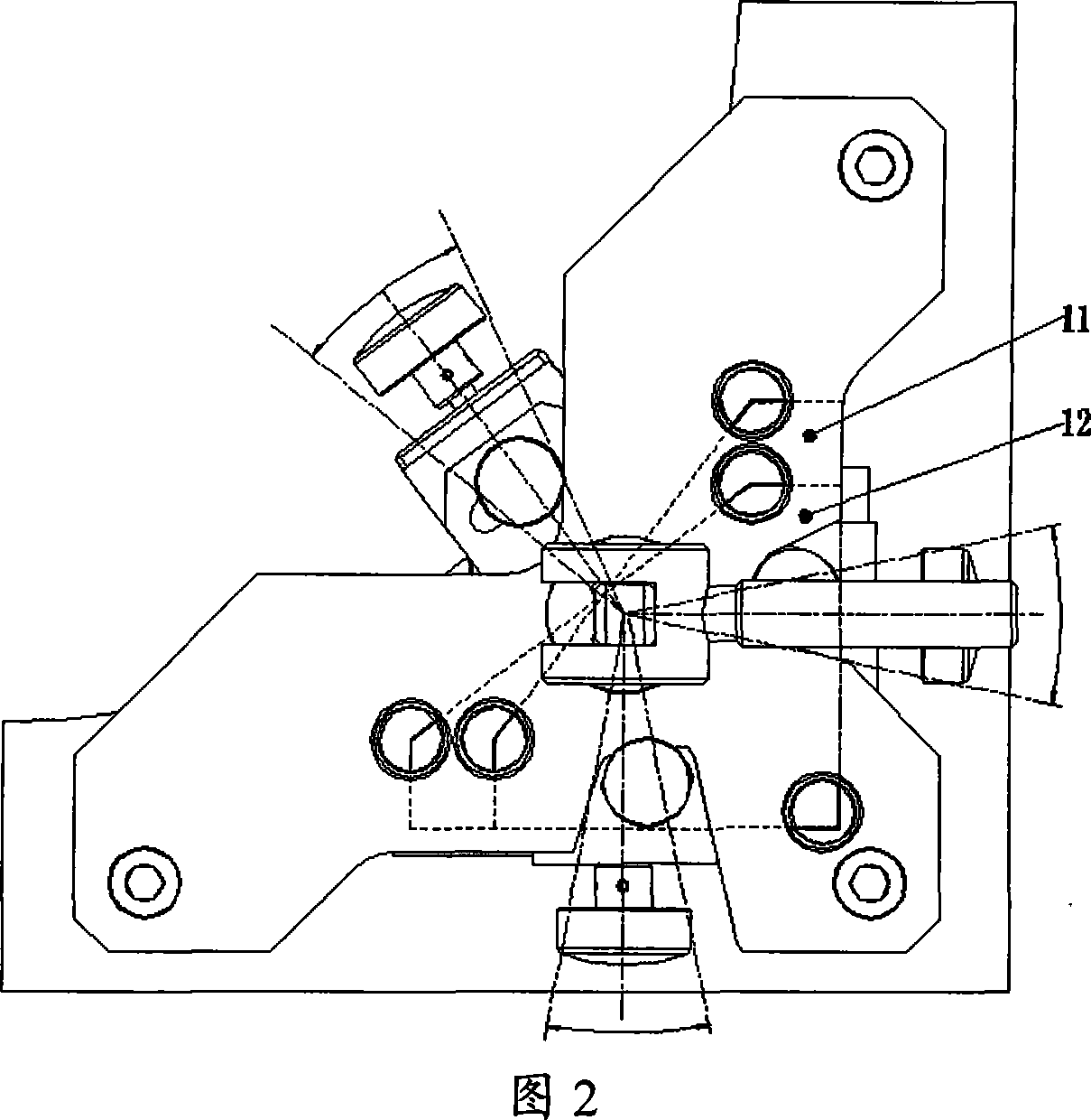 Clamp device with adjustable manipulator angle