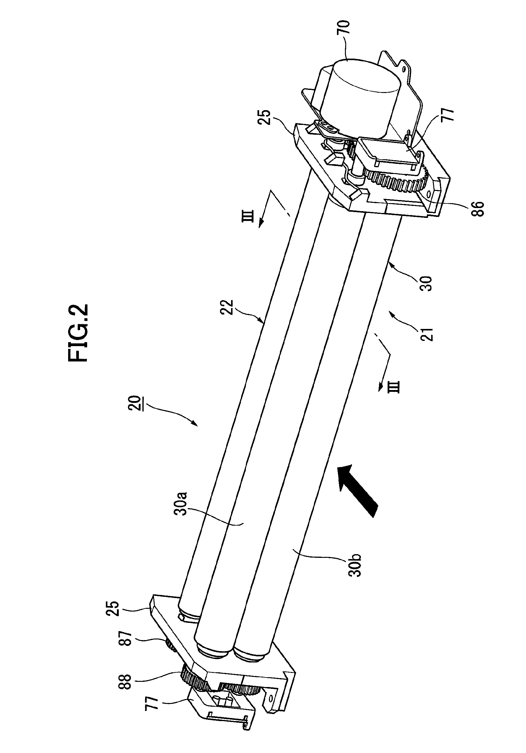 Laminating device and thermal pressure bonding and conveying device used in laminating device