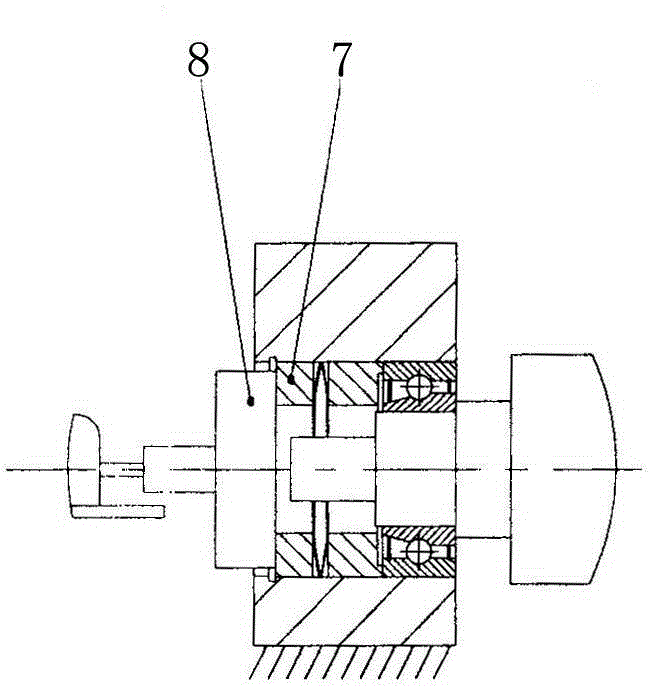 Detection apparatus of pre-tightening force of angular contact bearing and detection method thereof