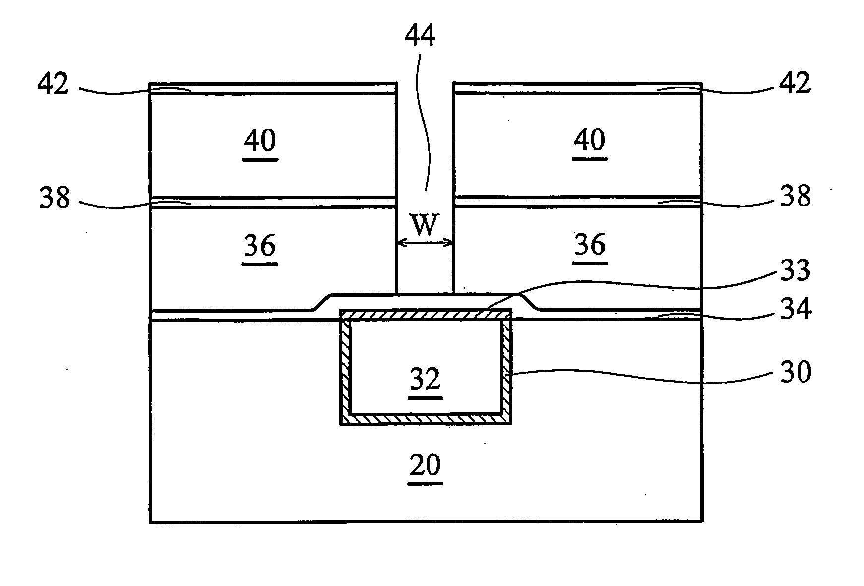 Damascene interconnect structure with cap layer