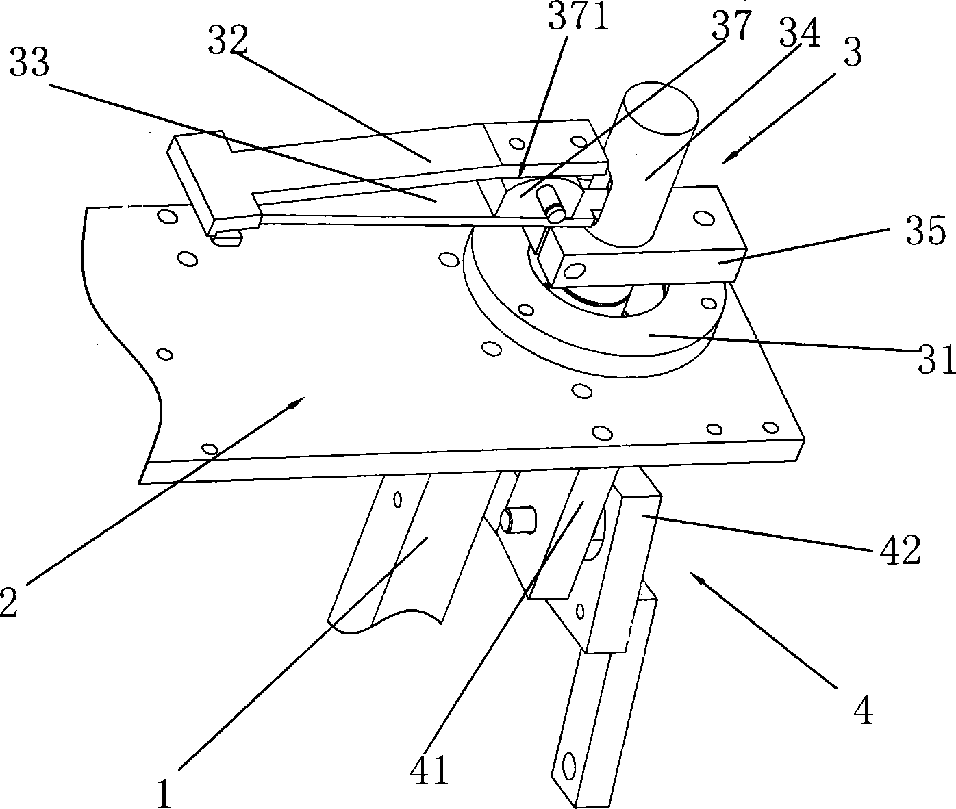 Clamping device of paper folding device of packing machine