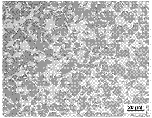 High silicon aluminum matrix composite brazing filler metal and preparation method thereof as well as brazing method