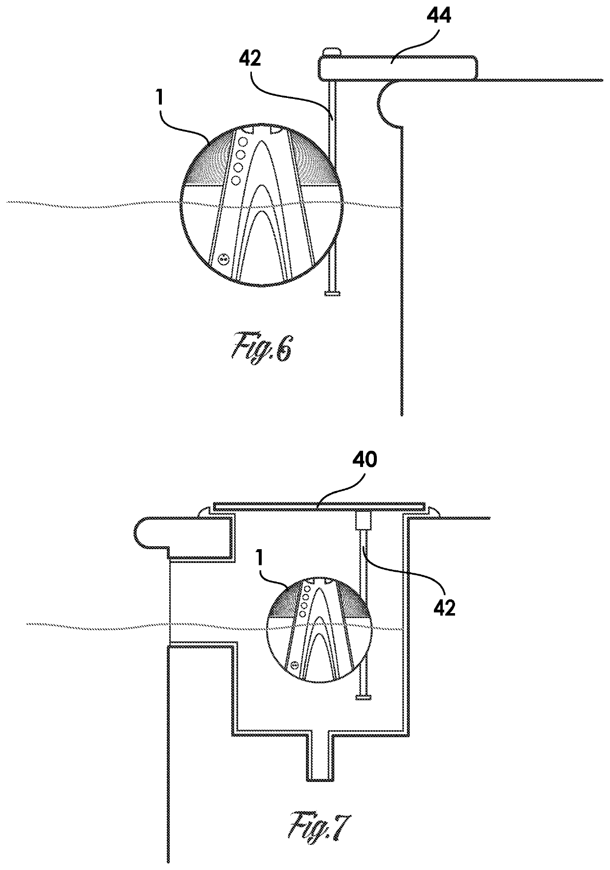 Above and under the water speaker