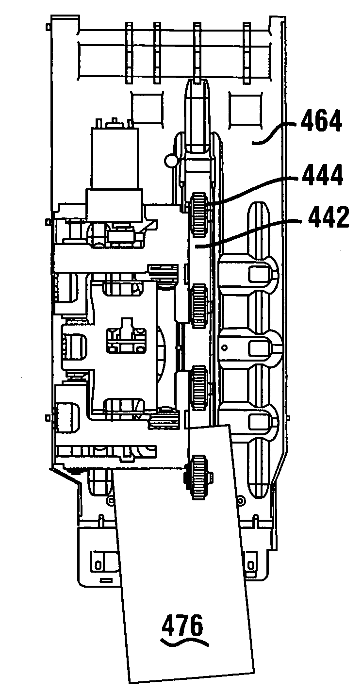 Check accepting and cash dispensing automated banking machine system and method