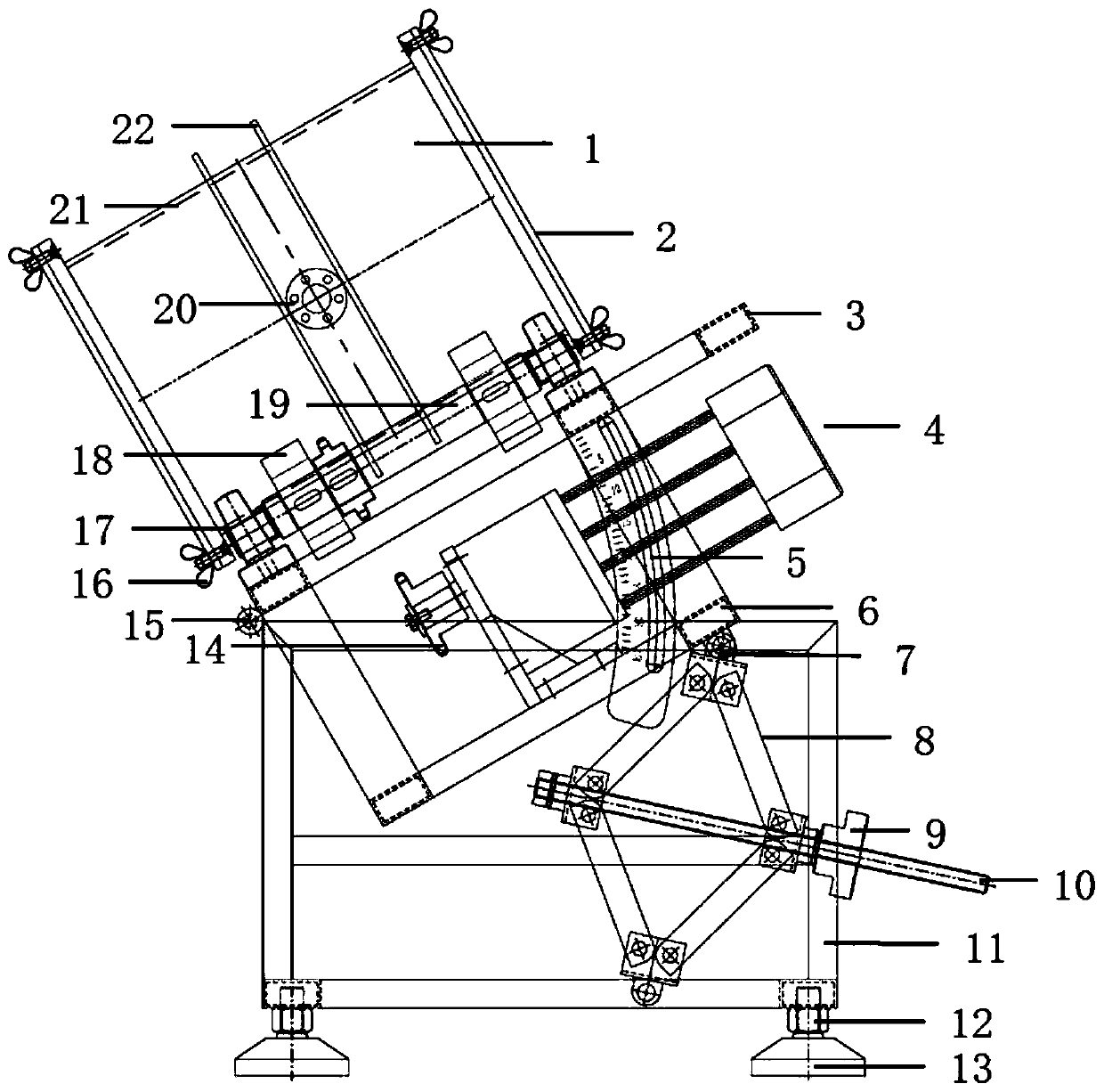 Ore granulating device with adjustable inclination angle and adjustable rotating speed, and method