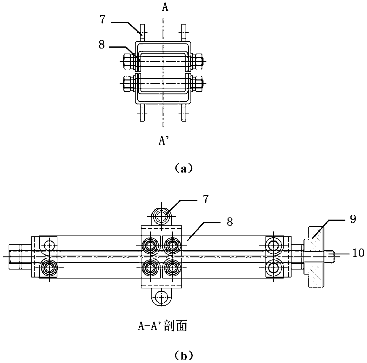 Ore granulating device with adjustable inclination angle and adjustable rotating speed, and method