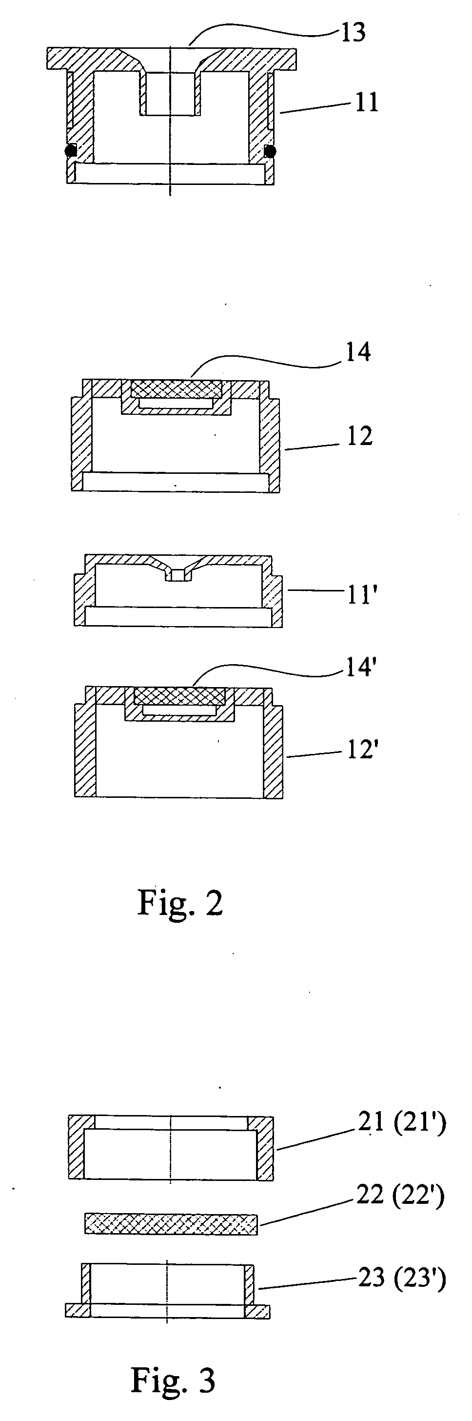 Porous metal denuder