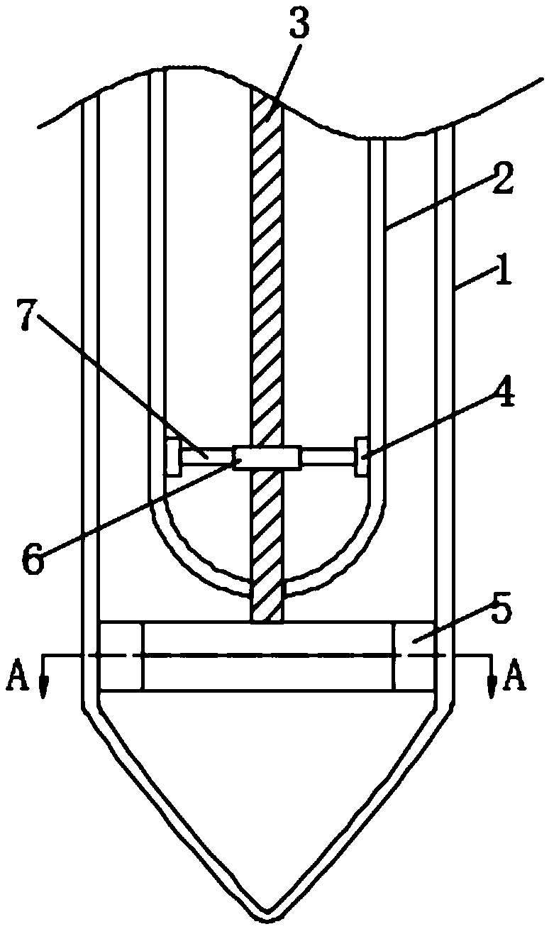 Solar vacuum tube with inner tube water scale self-clearing function