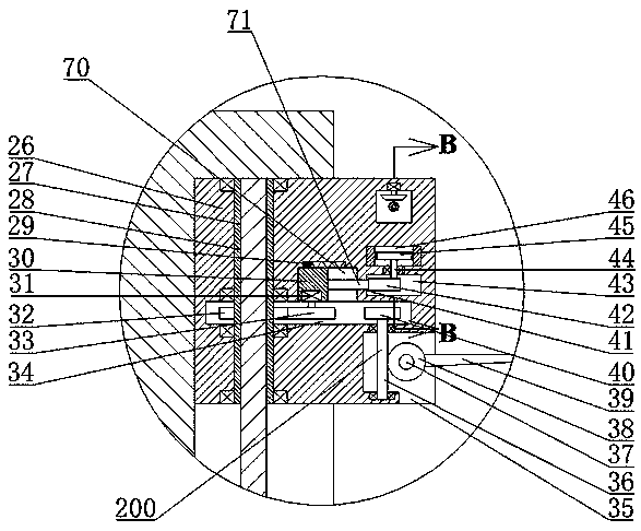 Pipe loading or dumping conveyor