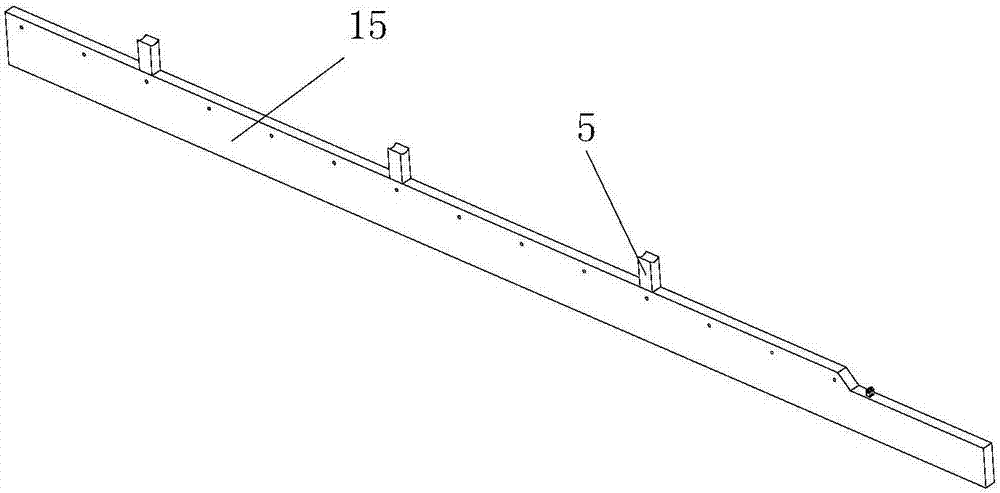 Concrete continuous-blanking subsection-casting device