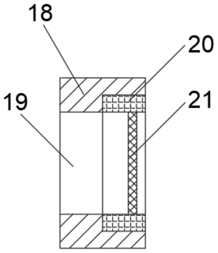 Multi-stage cooling device suitable for antioxidant environment-friendly plastic particle extrusion