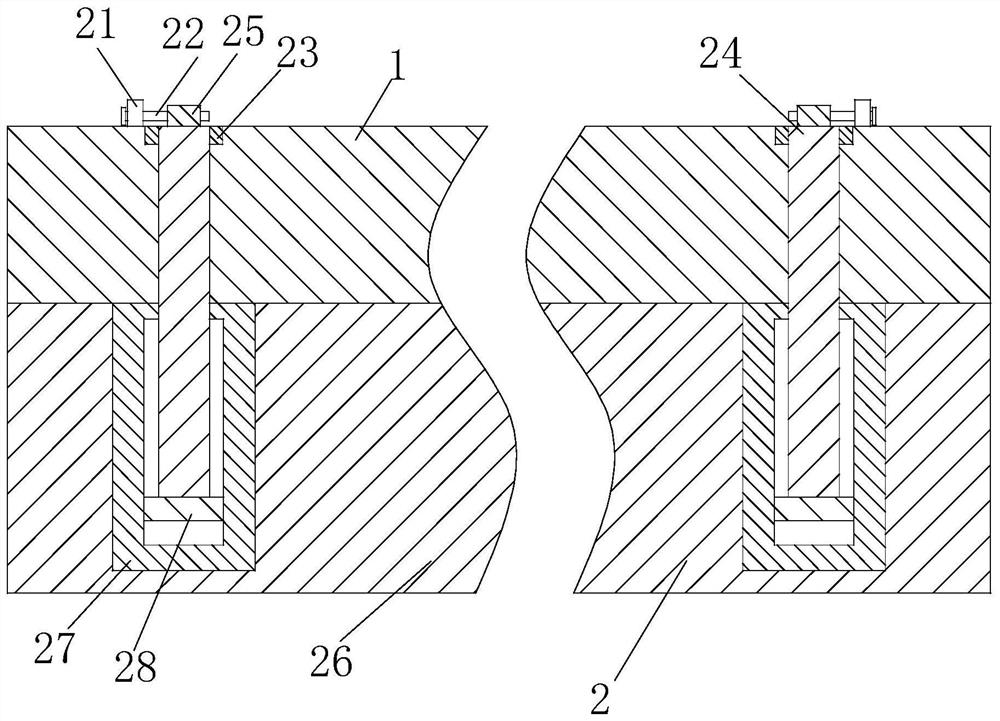 Bed sheet clamp capable of conveniently fixing bed sheet