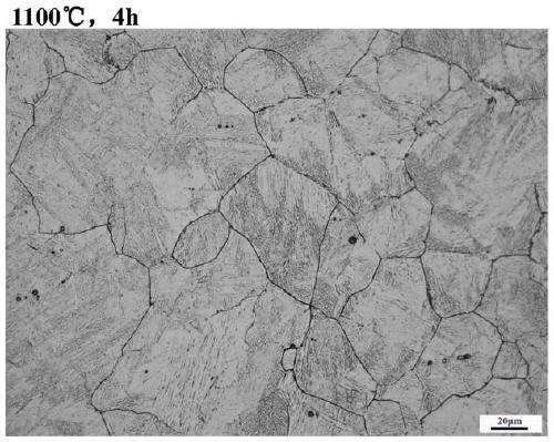 Method for improving carburization temperature by microalloying and surface carburization method for low-carbon steel