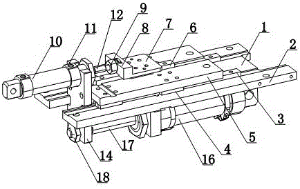 Auxiliary pushing device for aluminum panel processing