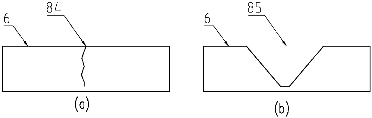 Three-layer drainage cover for underwater local dry type low-pressure welding and method for obtaining low pressure