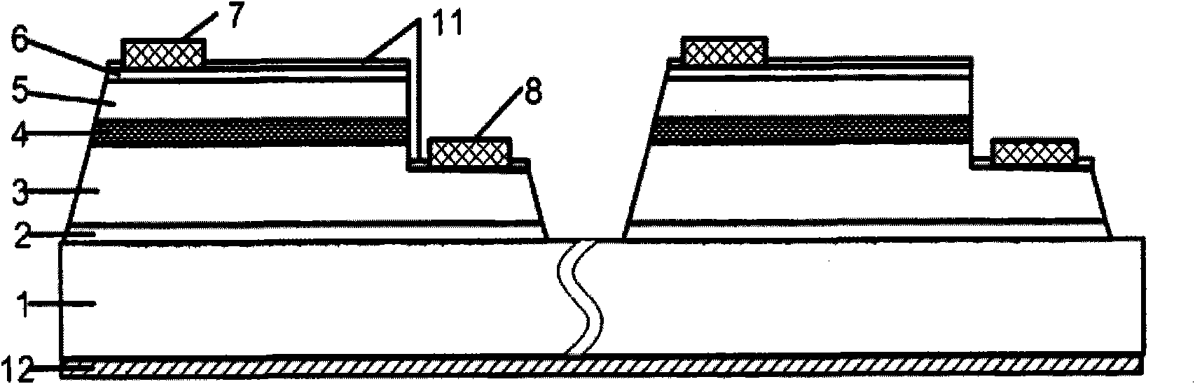 Extensible oversize light-emitting diode (LED) chip and manufacture method thereof