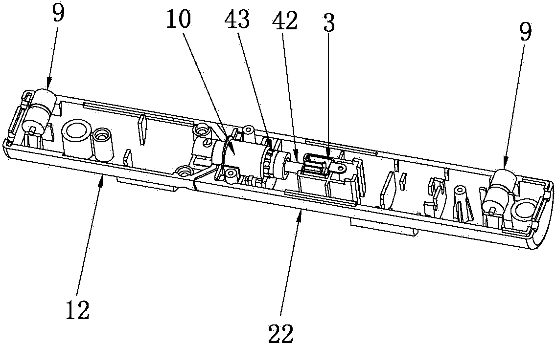 Novel rapid Christmas tree installation connector