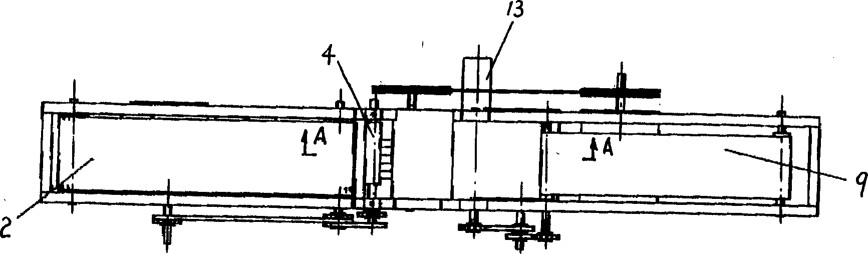 Method and equipment for extracting fiber from stalks