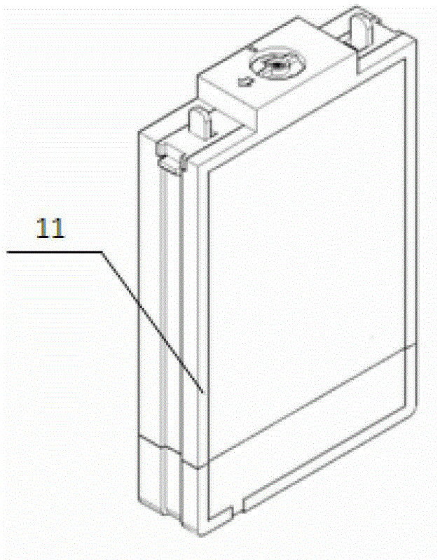 Fuel tank for direct liquid fuel battery system with self-closing interface