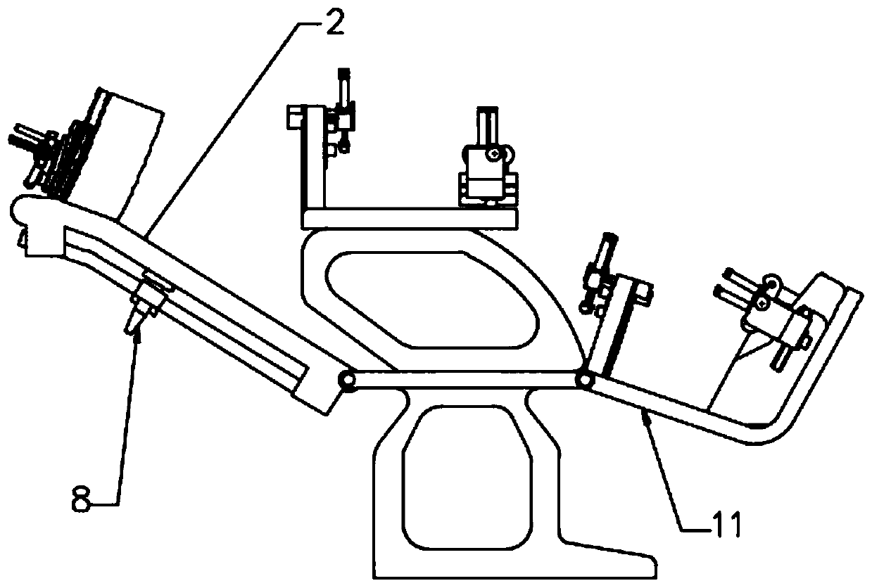 Physiotherapy massaging chair of which massaging points can be automatically adjusted