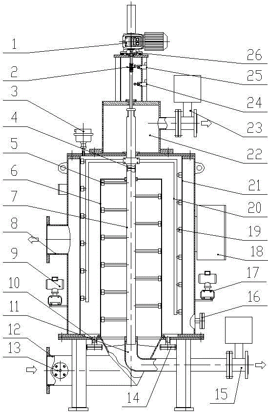 Two-stage filtering self-cleaning filter adopting internal and external filter cylinders