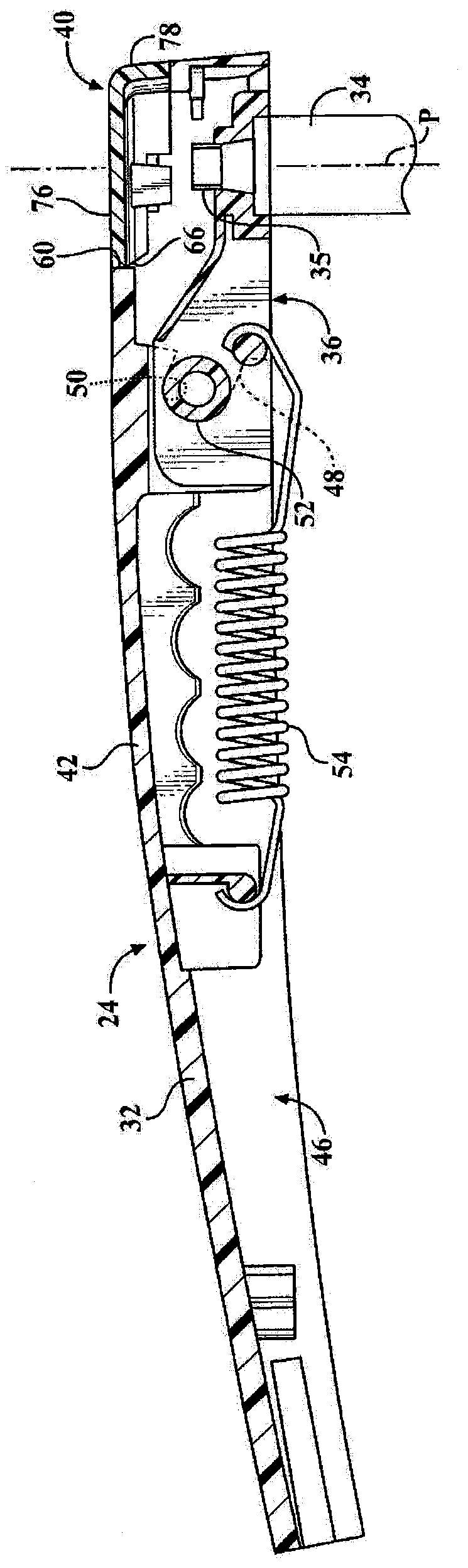 Wiper arm having swivel cover allowing access to the head and pivot shaft