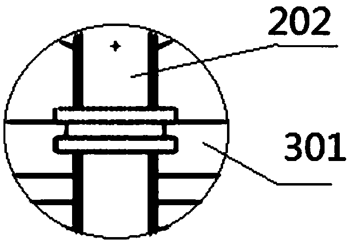 A small solar desalination device with forward osmosis coupling distillation