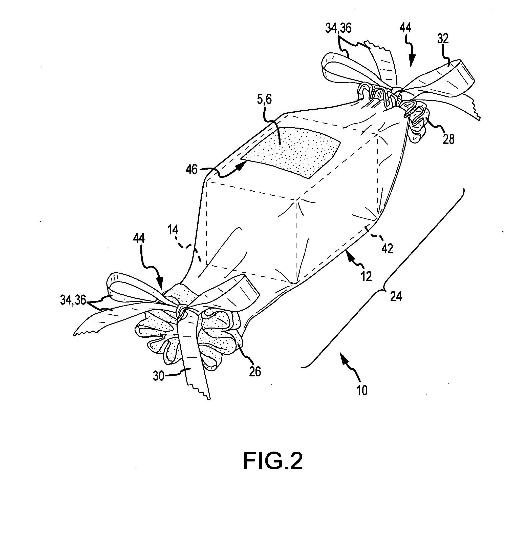 Adjustable-size reusable gift wrap and method