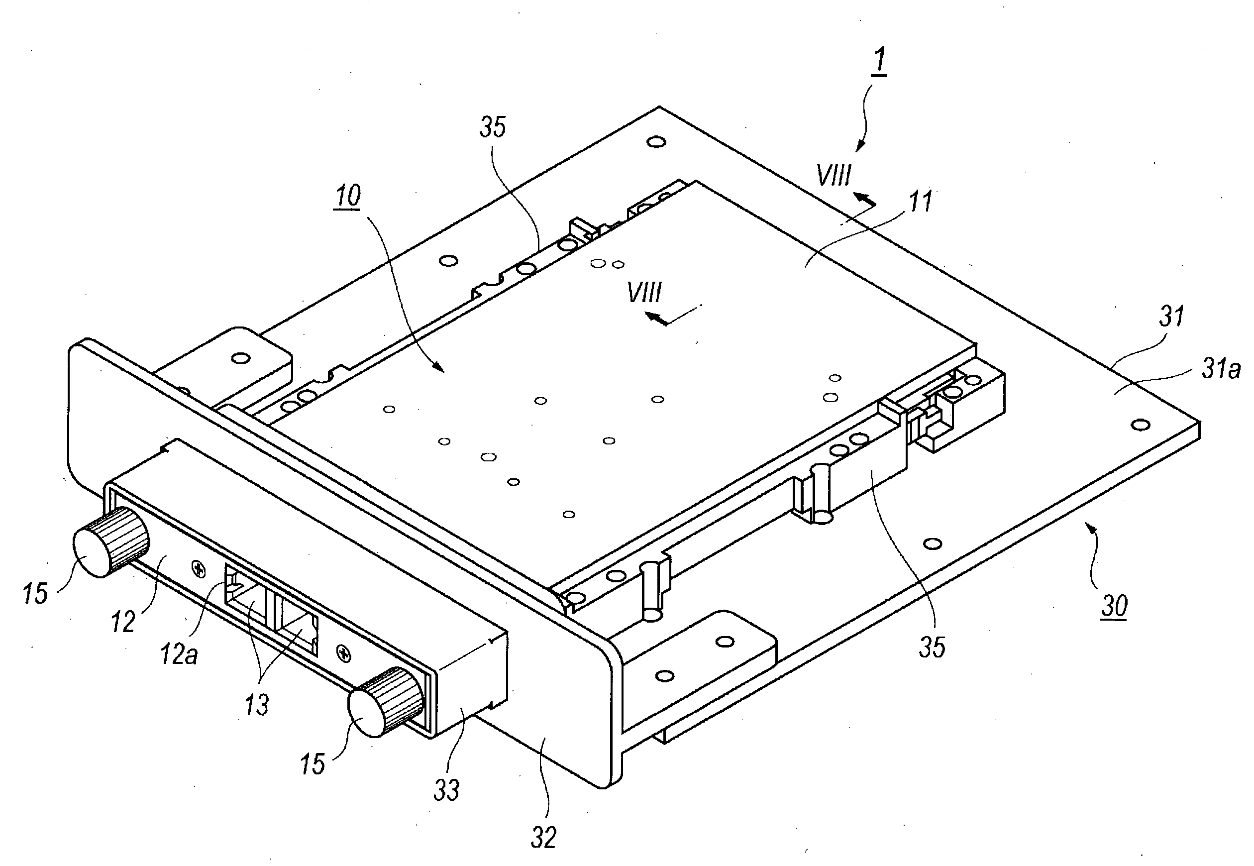 Pluggable system and optical transceiver applicable to pluggable system